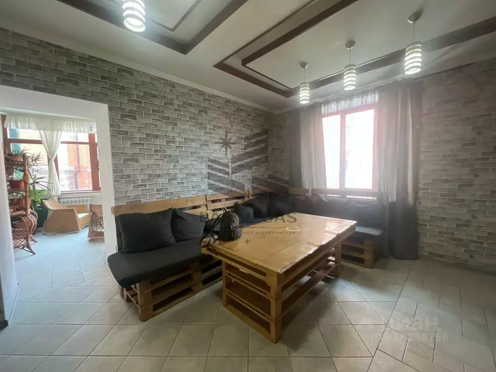 4-к кв. Татарстан, Казань ул. Зои Космодемьянской, 1 (175.0 м) - Фото 1
