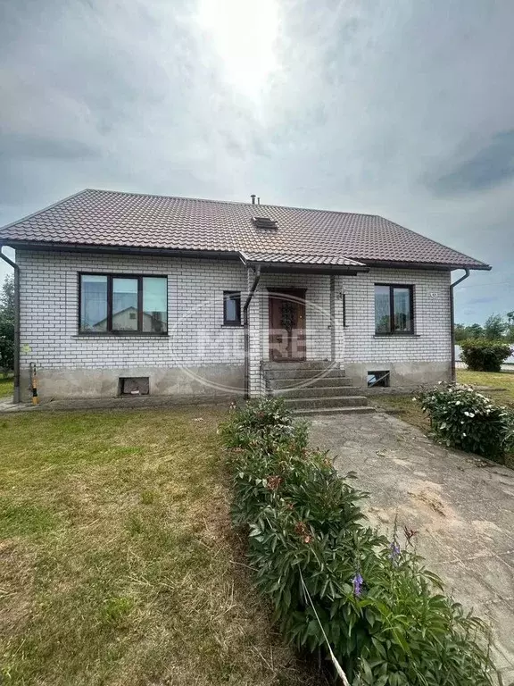 Дом 305 м на участке 16 сот. - Фото 0