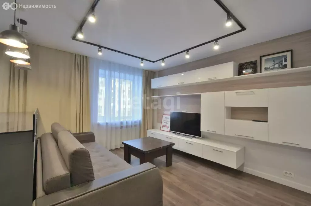 2-комнатная квартира: Пенза, улица Генерала Глазунова, 4 (36.7 м) - Фото 1