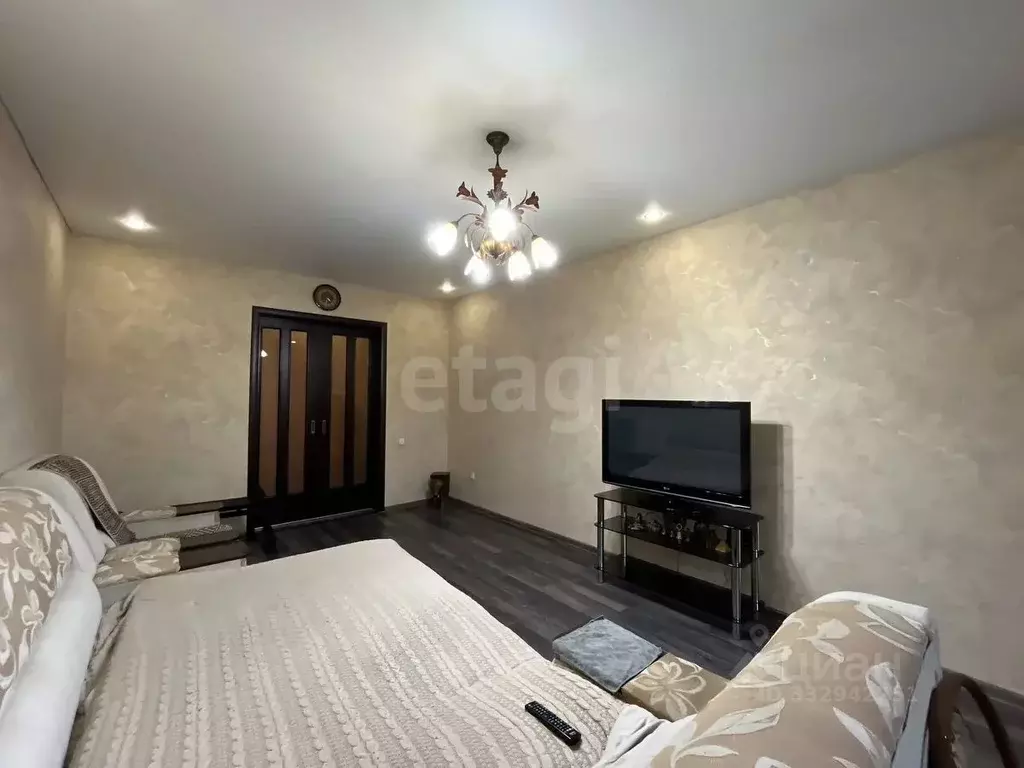 3-к кв. Татарстан, Казань ул. Габдуллы Кариева, 5 (102.3 м) - Фото 1