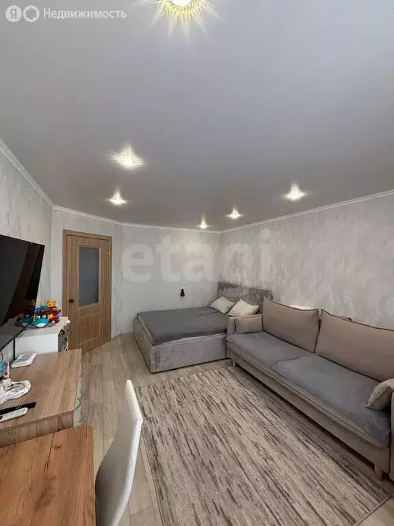 1-комнатная квартира: Альметьевск, микрорайон Алсу, улица Рината ... - Фото 2