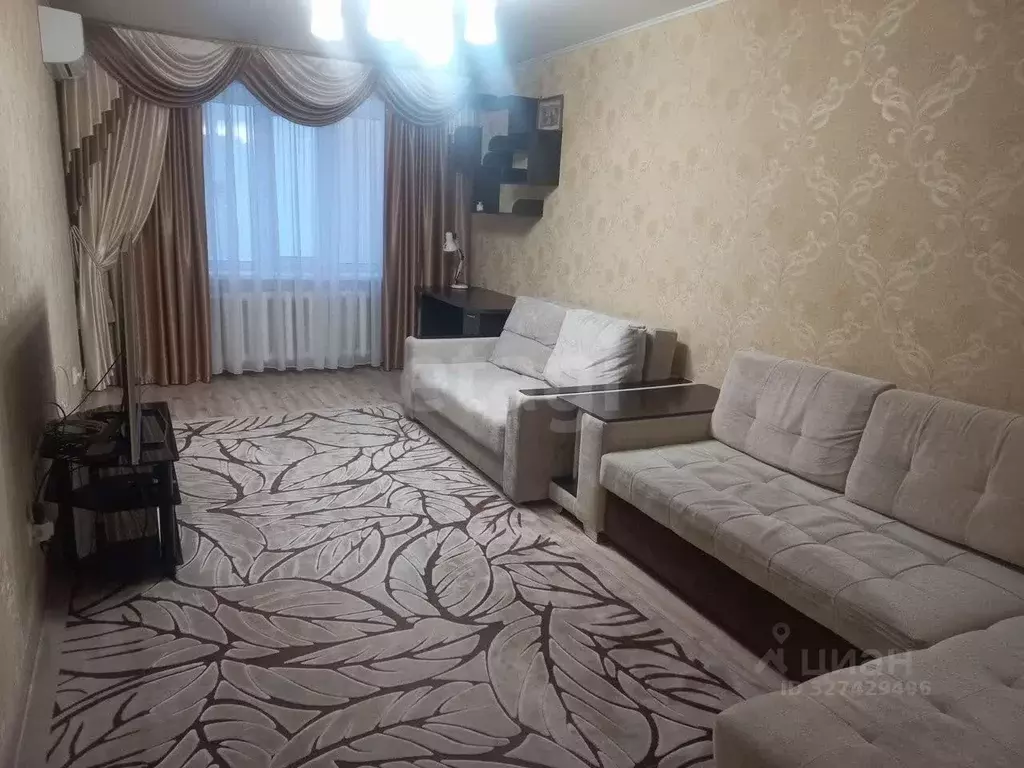 1-к кв. Удмуртия, Ижевск Школьная ул., 8 (42.0 м) - Фото 1