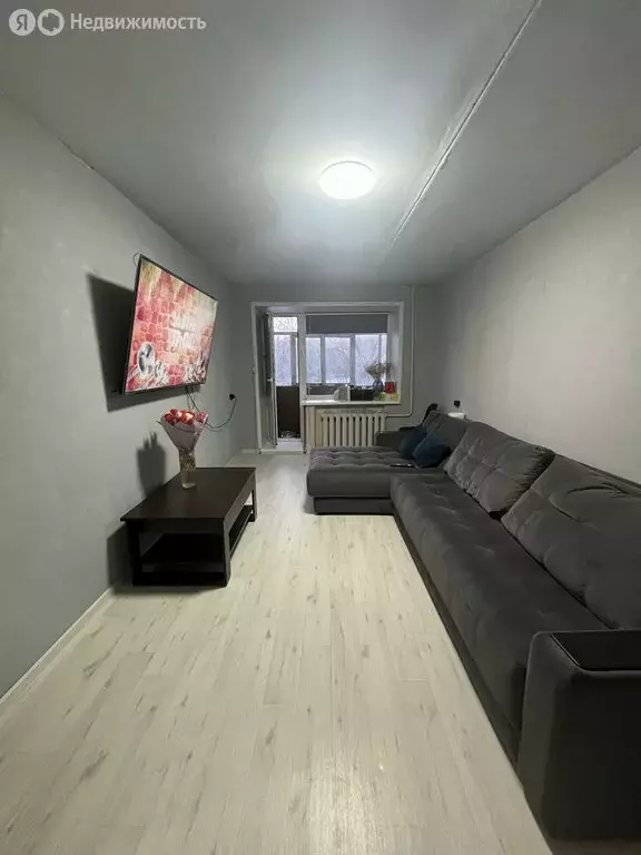 2-комнатная квартира: Курган, улица Сухэ-Батора, 14 (44.4 м) - Фото 1