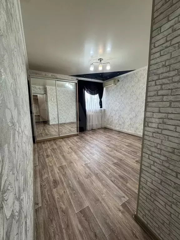 1-к. квартира, 37 м, 2/3 эт. - Фото 1