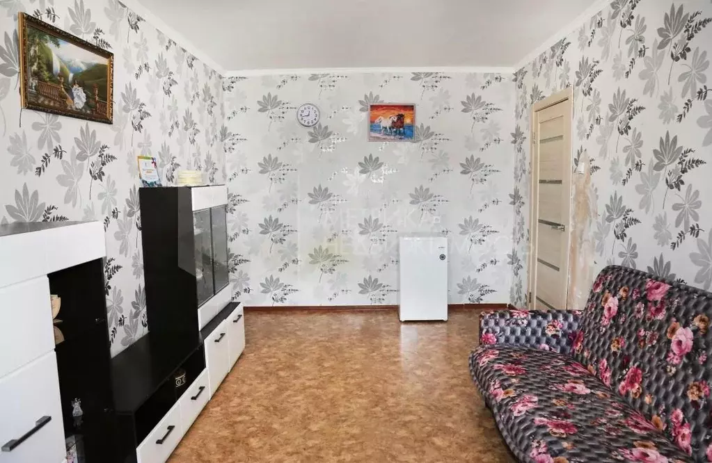 2-к кв. Тюменская область, Тюмень Лесной мкр, 12 (50.2 м) - Фото 0