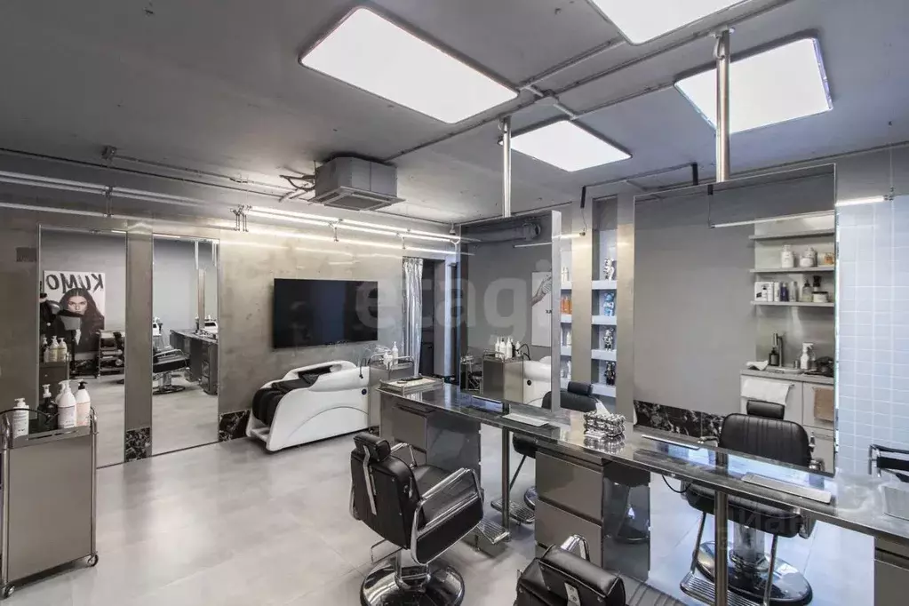 Помещение свободного назначения в Тюменская область, Тюмень ул. Щорса, ... - Фото 1