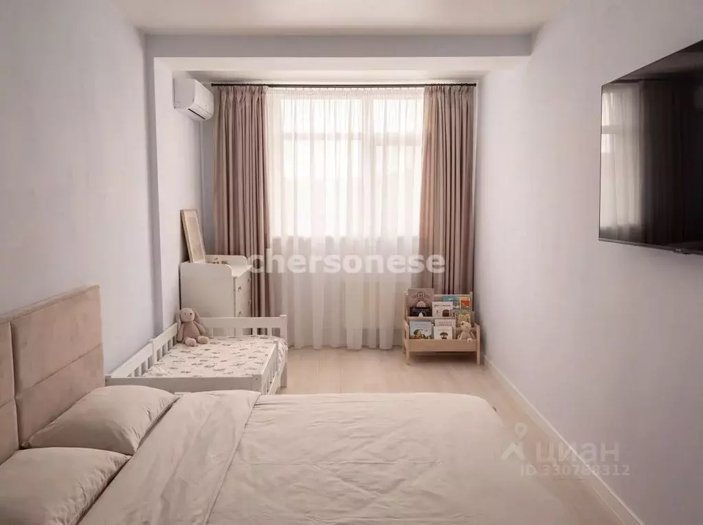 1-к кв. Севастополь просп. Генерала Острякова, 244к6 (37.2 м) - Фото 1