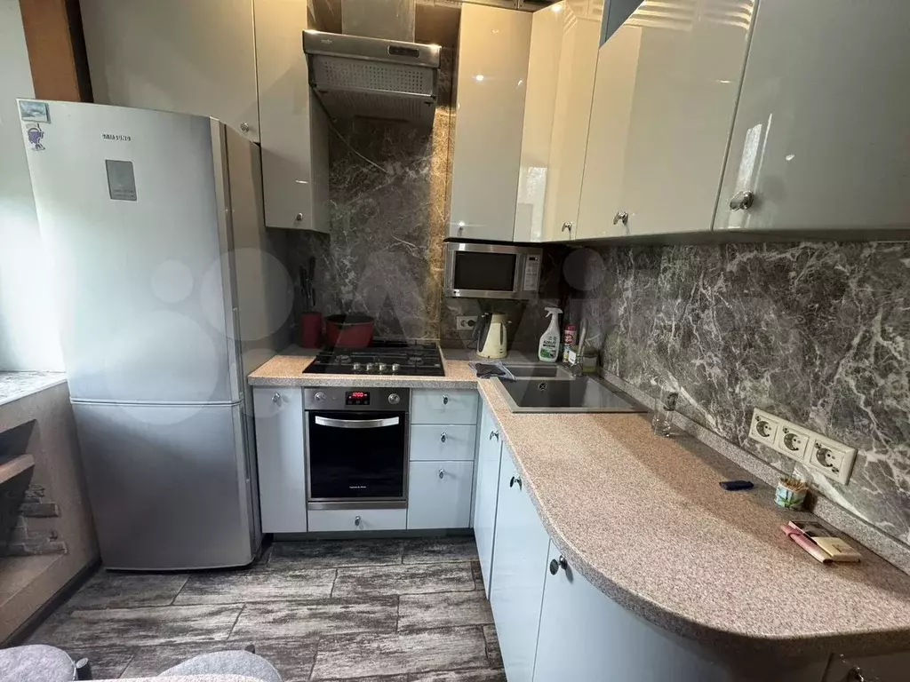 2-к. квартира, 38 м, 1/2 эт. - Фото 0
