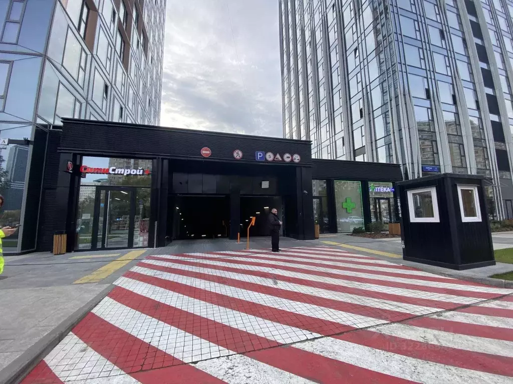 Гараж в Москва Левел Мичуринский жилой комплекс, к3 (18 м) - Фото 1