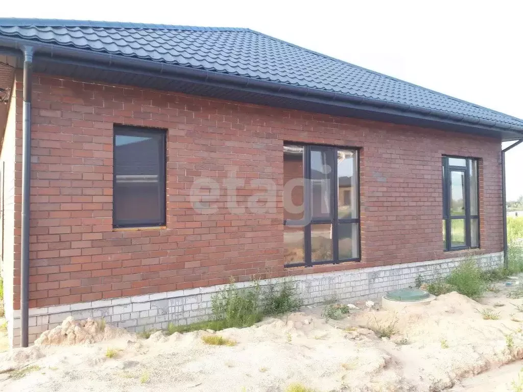 Дом в Брянская область, Брянский район, Отрадненское с/пос, с. ... - Фото 1