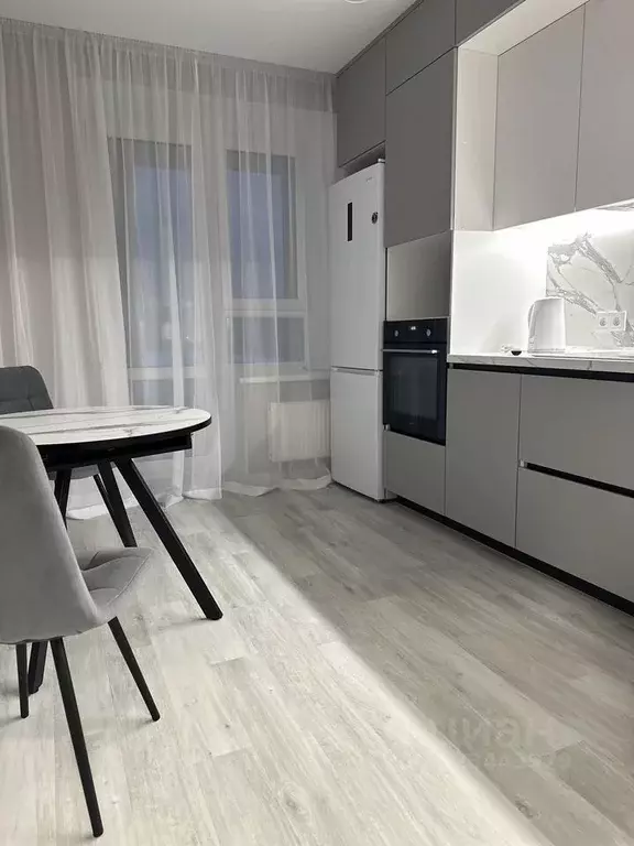 1-к кв. Тюменская область, Тюмень ул. Тимофея Кармацкого, 5 (36.8 м) - Фото 2