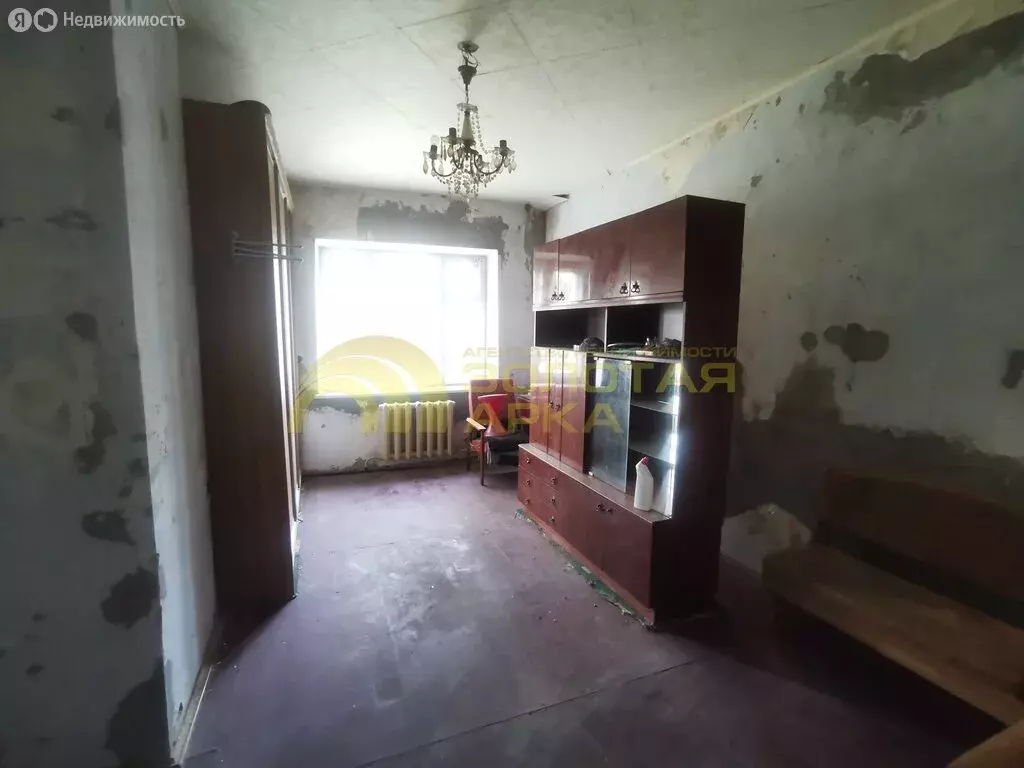 1-комнатная квартира: Крымск, улица Юркина, 1 (35 м) - Фото 2