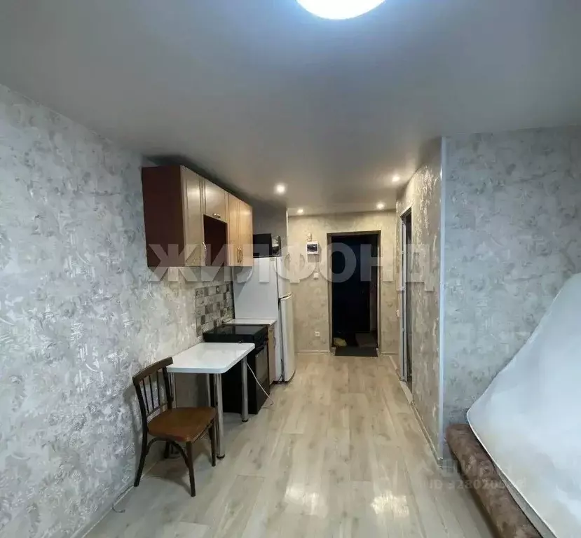 Комната Алтайский край, Барнаул ул. Антона Петрова, 199 (17.0 м) - Фото 1