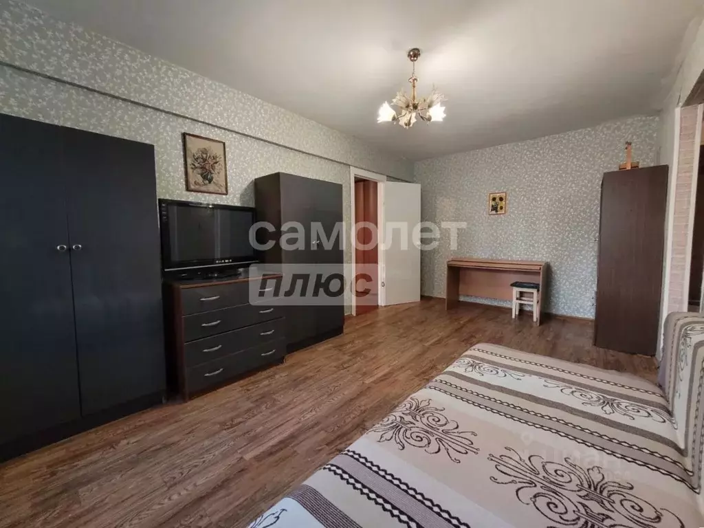 2-к кв. Калужская область, Калуга ул. Платова, 8 (45.6 м) - Фото 0