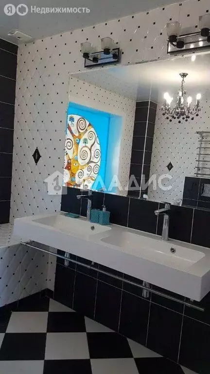5-комнатная квартира: Улан-Удэ, 105-й микрорайон, 4/1 (250 м) - Фото 1