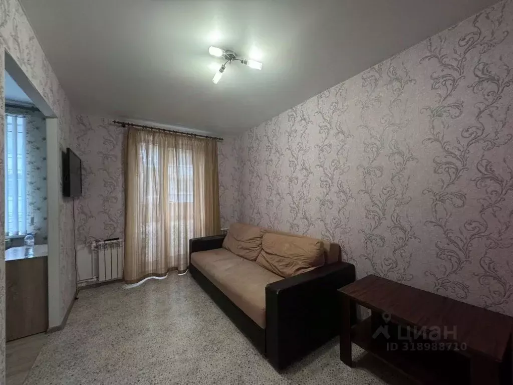 1-к кв. Волгоградская область, Волгоград ул. Добрушина, 4 (20.9 м) - Фото 1