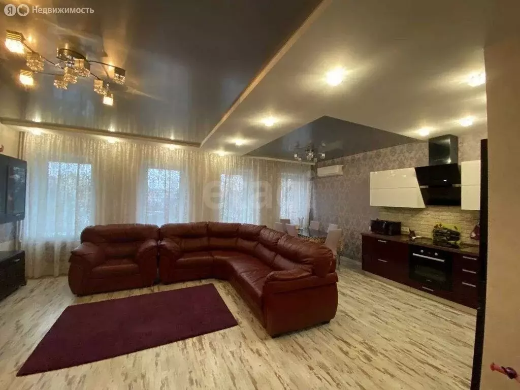 3-комнатная квартира: Томск, проспект Фрунзе, 18 (78 м) - Фото 1