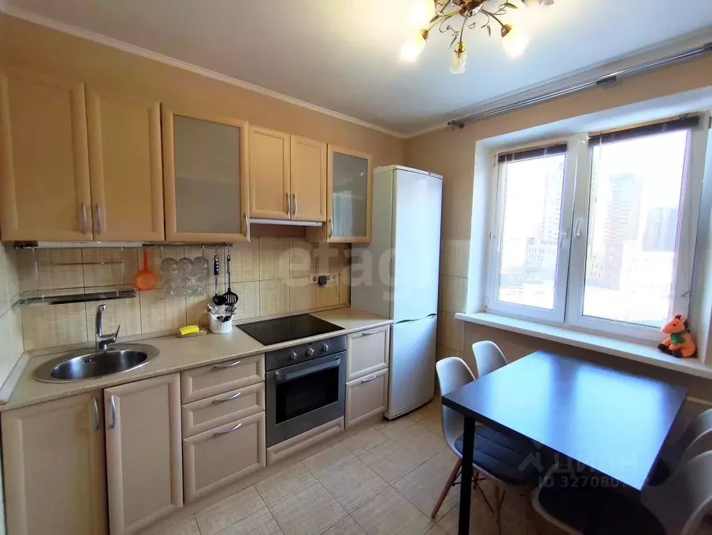 2-к кв. Тюменская область, Тюмень Заречный проезд, 2 (50.4 м) - Фото 0