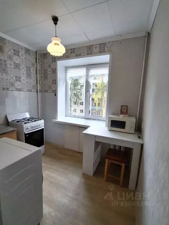 2-к кв. Башкортостан, Стерлитамак Коммунистическая ул., 37 (47.0 м) - Фото 1