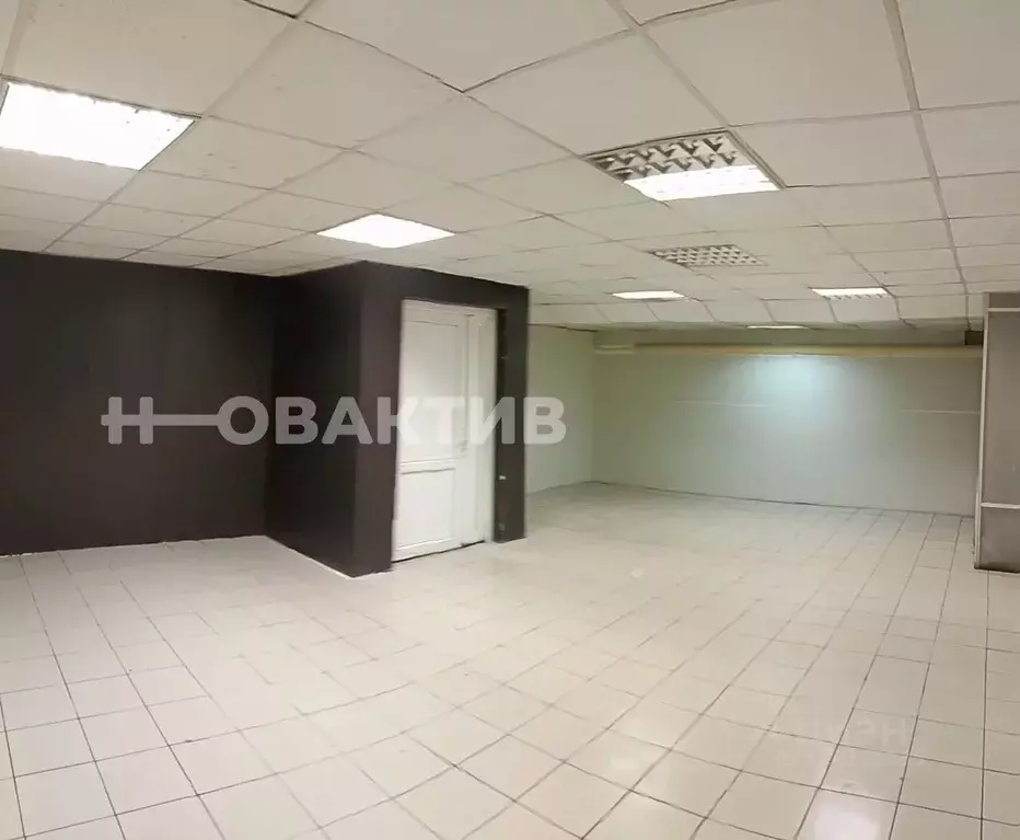 Помещение свободного назначения в Кемеровская область, Киселевск ул. ... - Фото 1