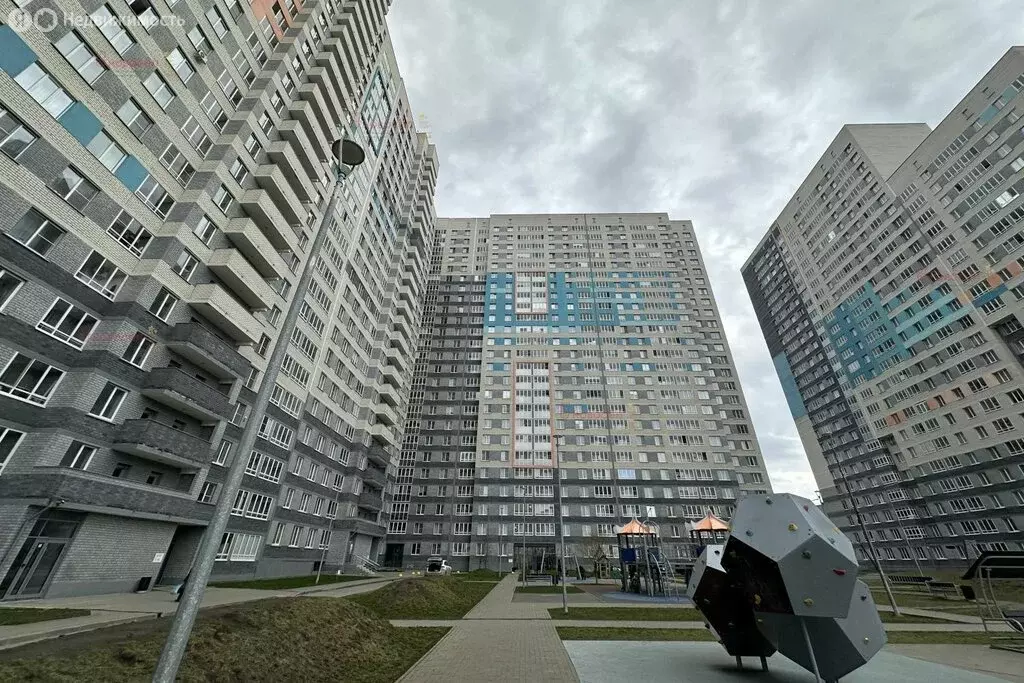 1-комнатная квартира: Екатеринбург, Дорожная улица, 18 (40 м) - Фото 2