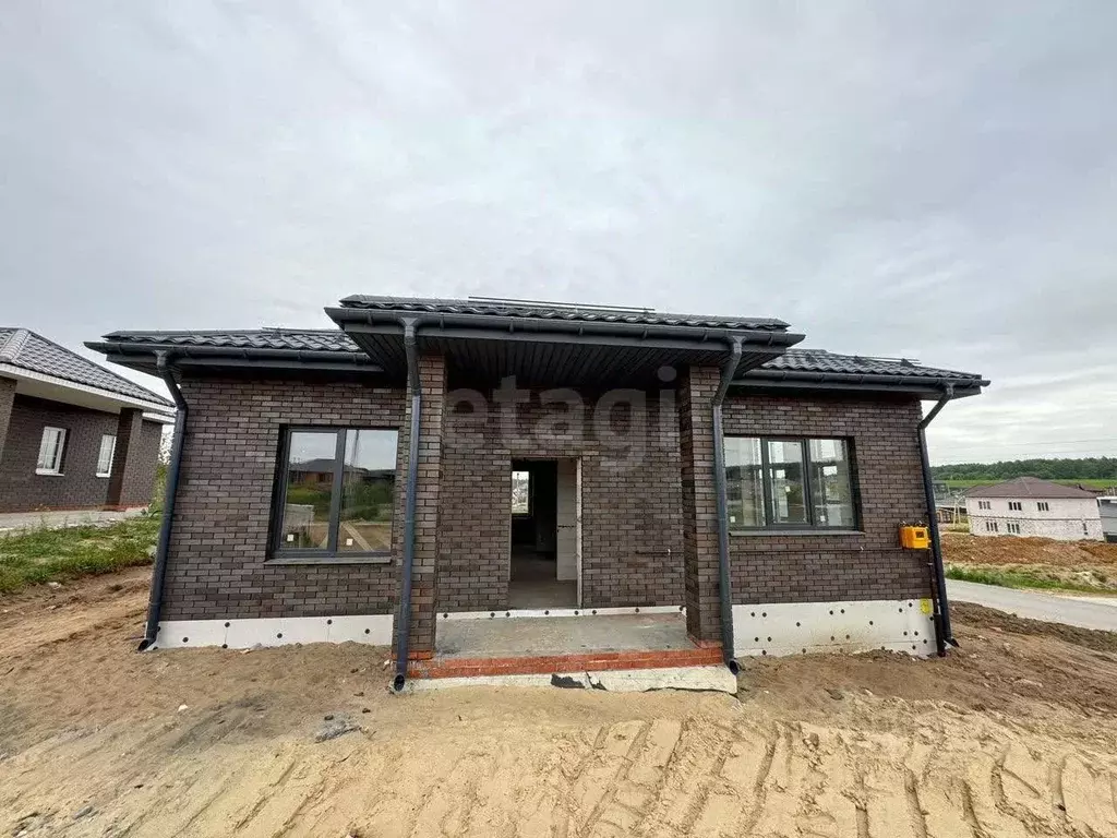 Дом в Калужская область, Калуга Карьерный СНТ, ул. Озерная, 16 (98 м) - Фото 1