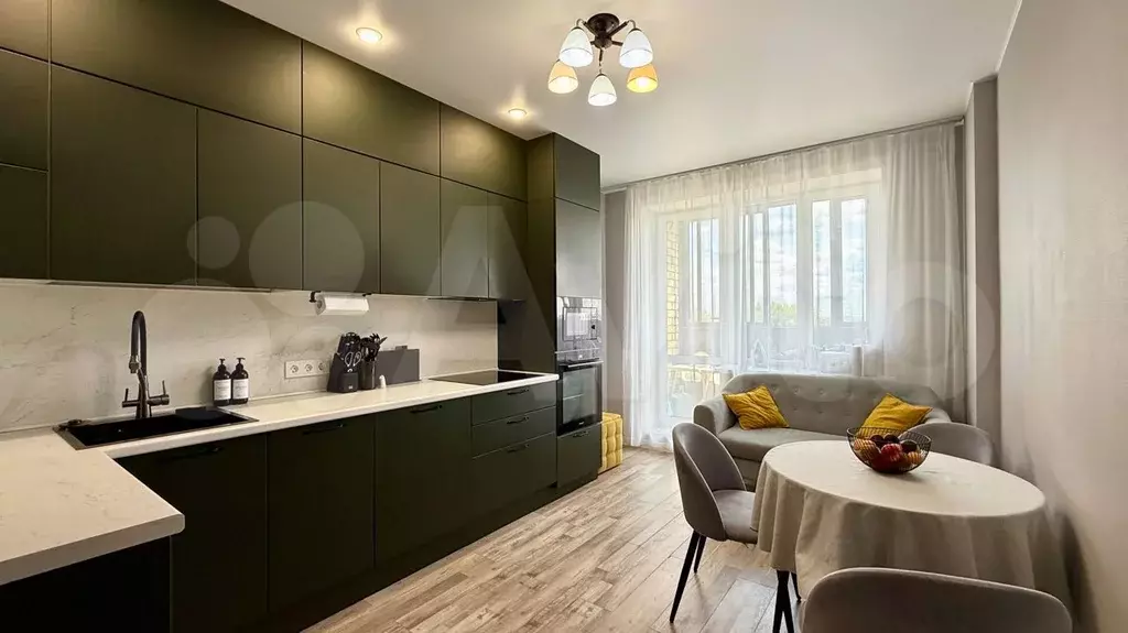 2-к. квартира, 65,5 м, 8/17 эт. - Фото 1