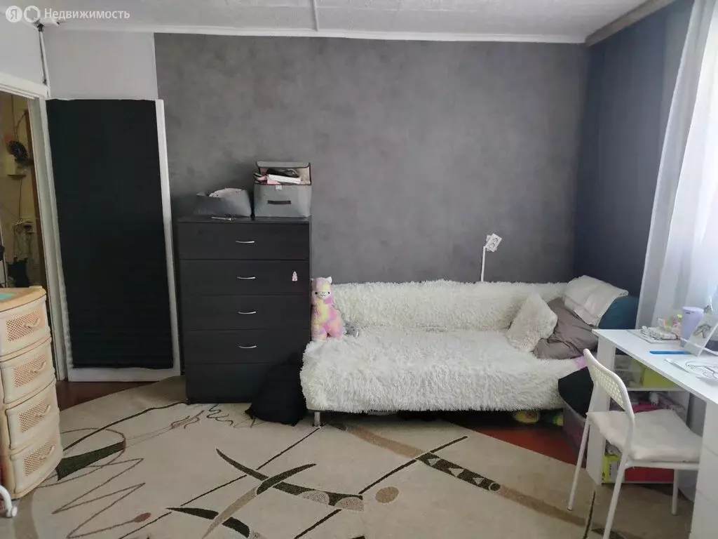 2-комнатная квартира: Ирбит, улица Белинского, 4 (43.2 м) - Фото 1