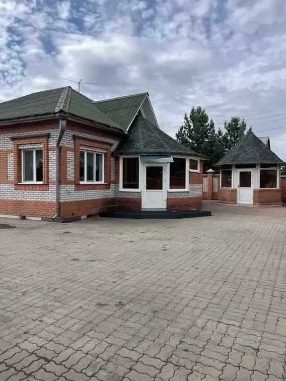 Дом в Хакасия, Абакан Кольцевая ул., 30 (130 м) - Фото 1