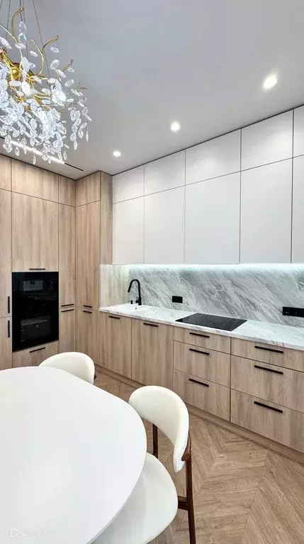 Продаётся 2-к квартира, 70.4 м - Фото 1
