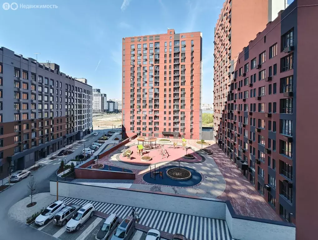 1-комнатная квартира: Тюмень, улица Пожарных и Спасателей, 16 (42.2 м) - Фото 2