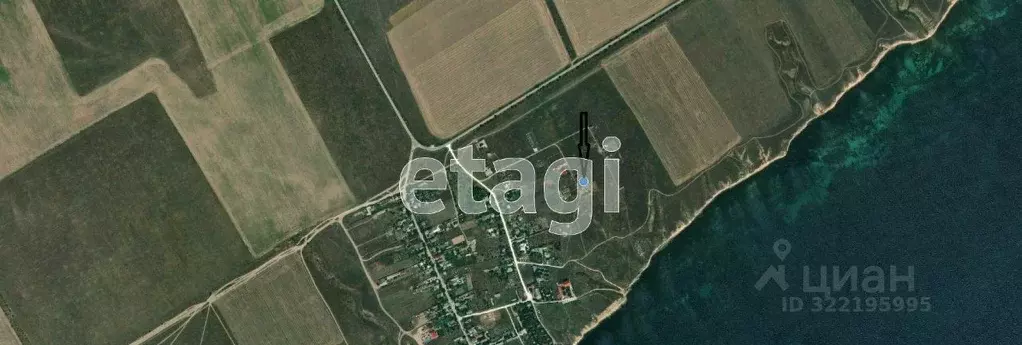 Участок в Крым, Черноморский район, Окуневское с/пос, с. Марьино ул. ... - Фото 1