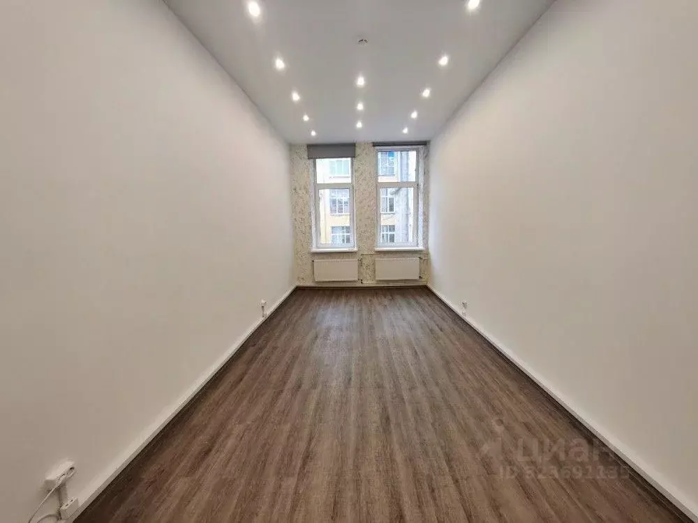 Офис в Санкт-Петербург 17-я Васильевского острова линия, 4-6В (140 м) - Фото 2