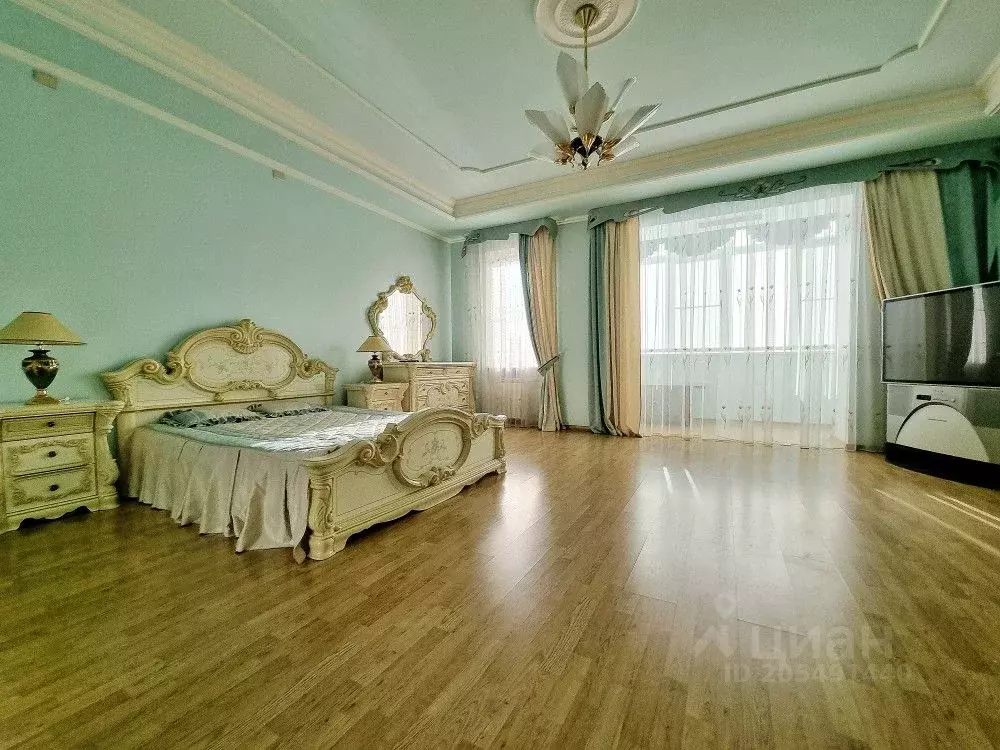 2-к кв. Липецкая область, Липецк Нижняя Логовая ул., 2 (70.0 м) - Фото 1