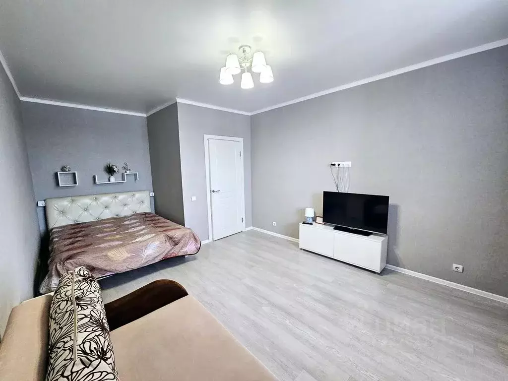 1-к кв. Татарстан, Казань Чистопольская ул., 85а (40.0 м) - Фото 1