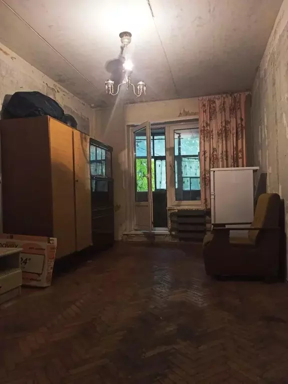 Продается комната в 3-комнатной квартире - Фото 1