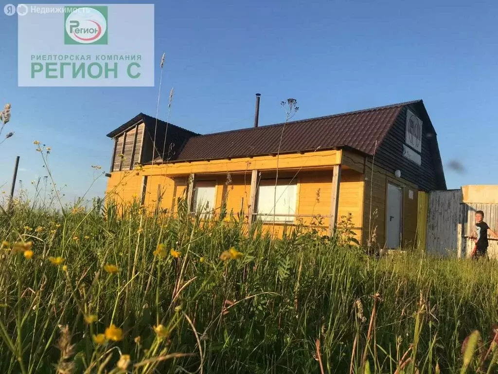 Участок в село Конёво, Ленинградская улица (7.4 м) - Фото 0