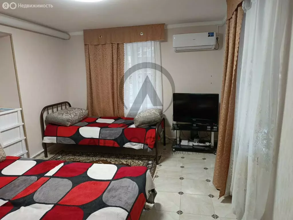 2-комнатная квартира: посёлок городского типа Джубга, Портовая улица, ... - Фото 2