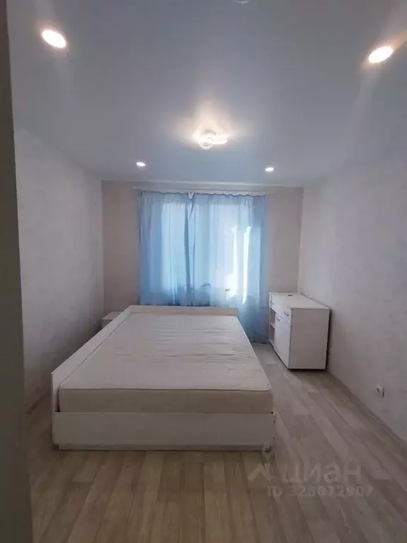 2-к кв. Татарстан, Казань ул. Александра Курынова, 5к4 (50.0 м) - Фото 1