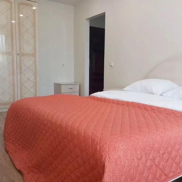 1-к кв. Кировская область, Киров ул. Ивана Попова, 60к1 (40.0 м) - Фото 2