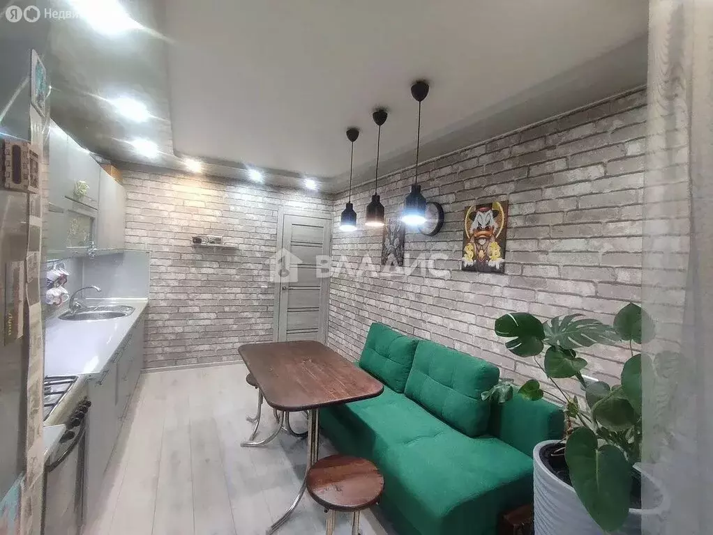 2-комнатная квартира: Стерлитамак, улица Артёма, 116А (59 м) - Фото 0