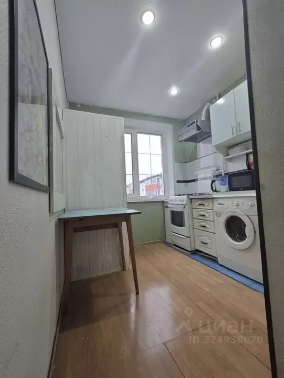 2-к кв. Белгородская область, Старый Оскол Лебединец мкр, 15 (44.0 м) - Фото 1