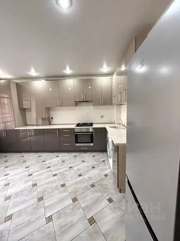 2-к кв. Ставропольский край, Пятигорск ул. Пестова, 15 (80.0 м) - Фото 1