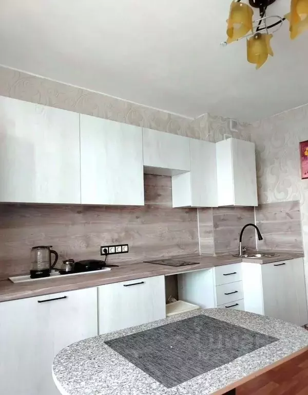 1-к кв. Иркутская область, Иркутск ул. Баумана, 172/2 (40.0 м) - Фото 1