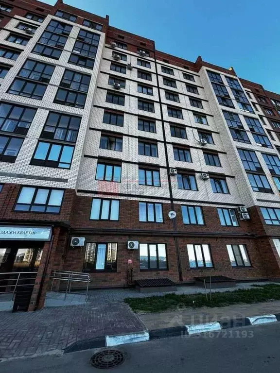 3-к кв. Белгородская область, Старый Оскол Центральный мкр, 4А (68.6 ... - Фото 1