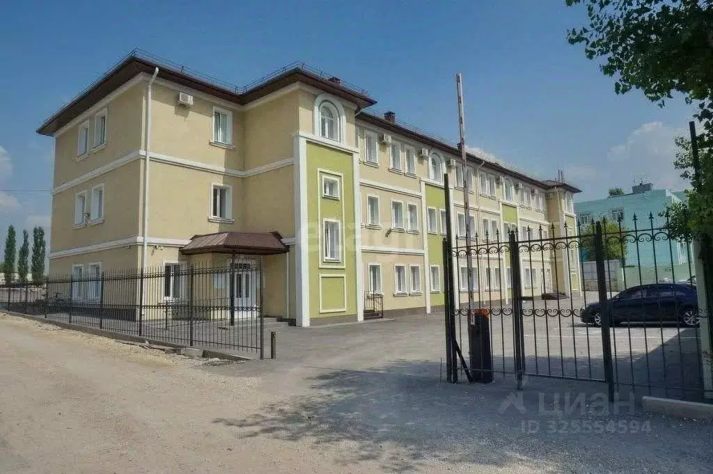 Помещение свободного назначения в Липецкая область, Липецк Трубный ... - Фото 1