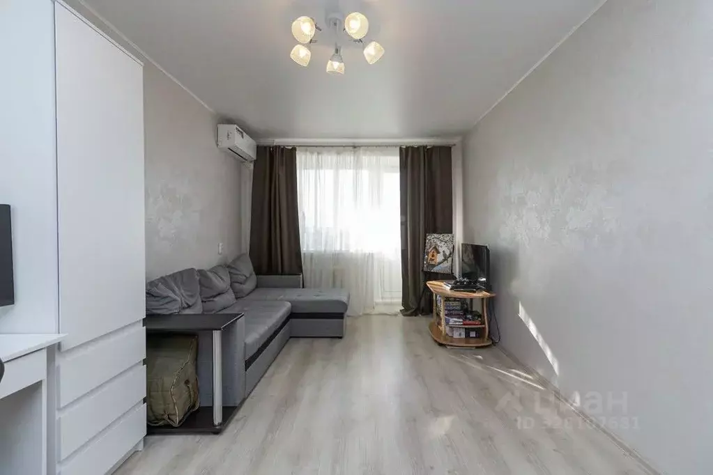 1-к кв. Тюменская область, Тюмень проезд Геологоразведчиков, 9 (32.0 ... - Фото 1