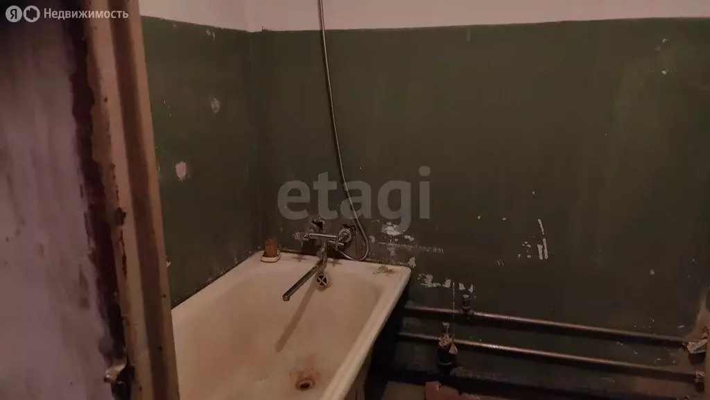 4-комнатная квартира: Саратов, Усть-Курдюмская улица, 11 (91 м) - Фото 2