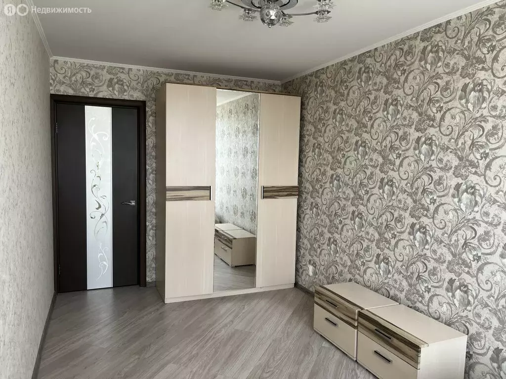 2-комнатная квартира: Брянск, Уральский переулок, 10 (60 м) - Фото 0