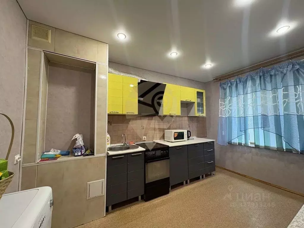 3-к кв. Белгородская область, Старый Оскол Жукова мкр, 42 (63.8 м) - Фото 2